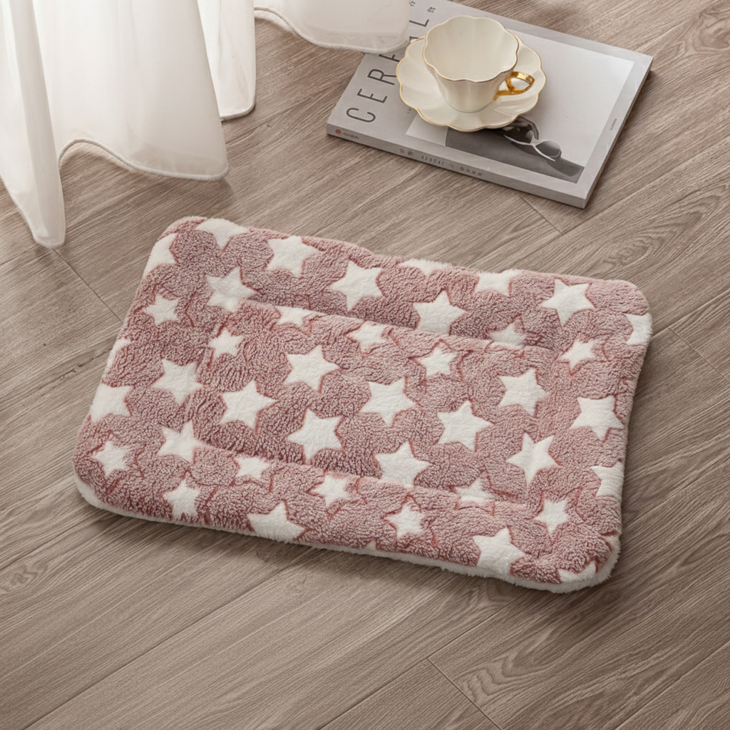 Winter Layer Non-Slip Floor Accent Thermal Pet Pad