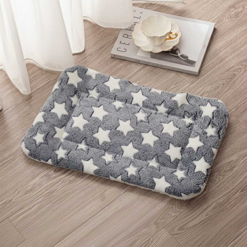 Winter Layer Non-Slip Floor Accent Thermal Pet Pad