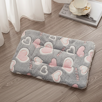 Winter Layer Non-Slip Floor Accent Thermal Pet Pad