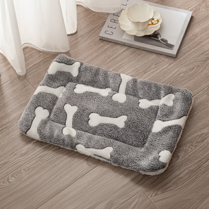 Winter Layer Non-Slip Floor Accent Thermal Pet Pad
