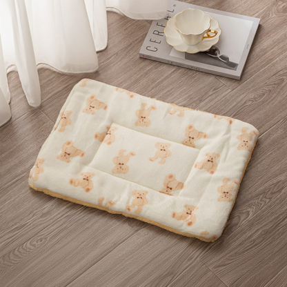 Winter Layer Non-Slip Floor Accent Thermal Pet Pad