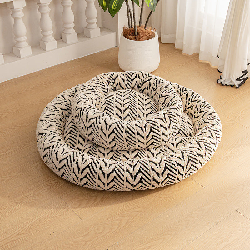 Plush Circular Nest Bed Pet Mat