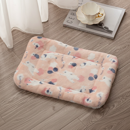 Winter Layer Non-Slip Floor Accent Thermal Pet Pad